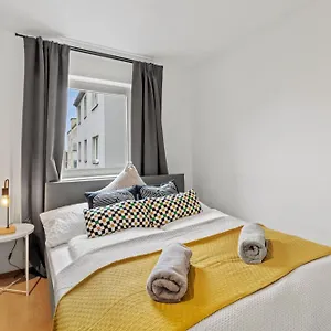Perfect Location, 2 Min To Main Station, Long Term Viena